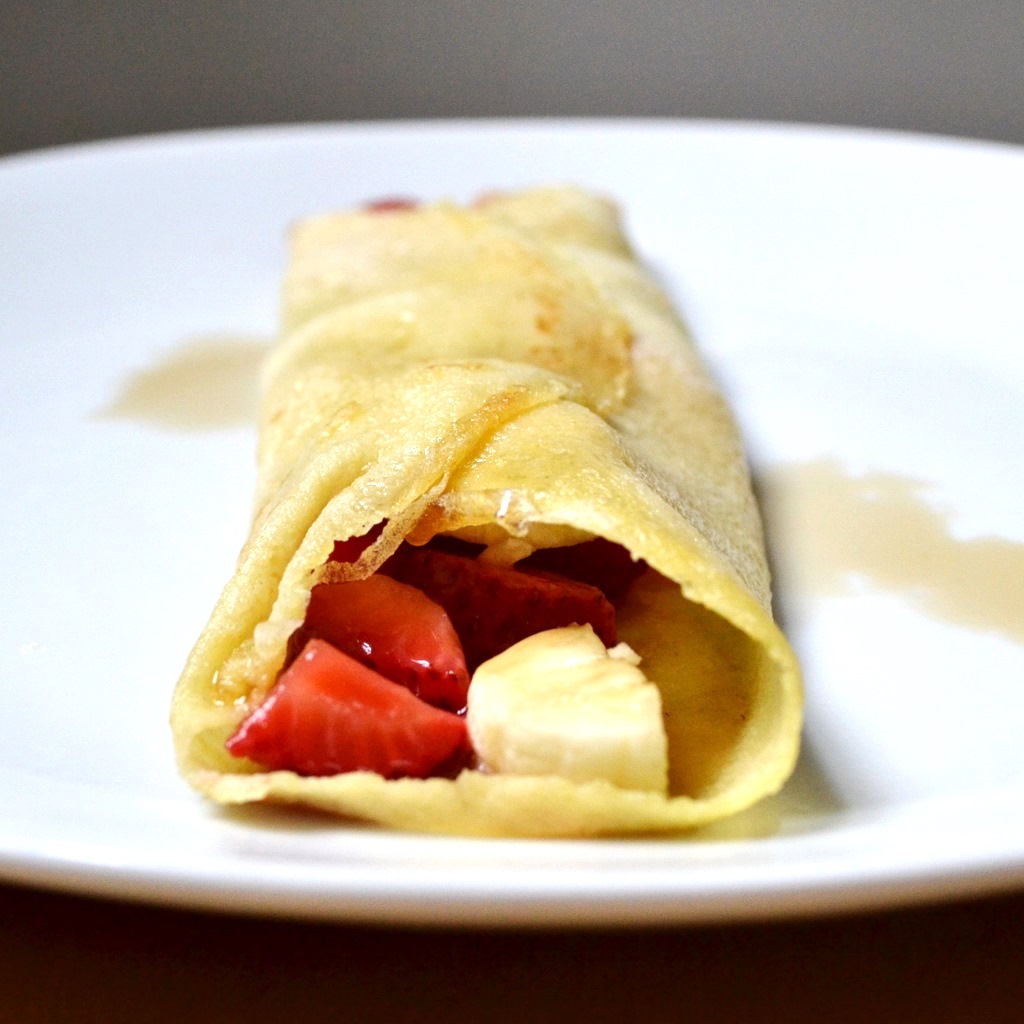 berry banana crepe