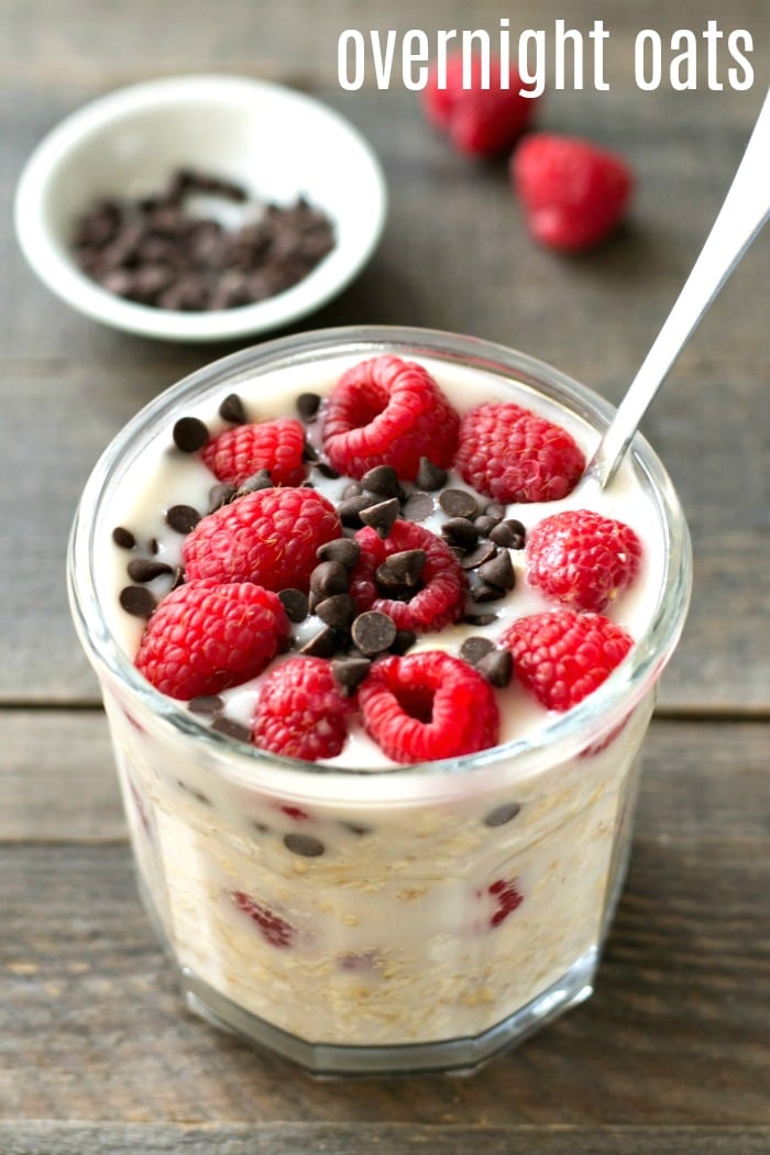 https://realfoodrealdeals.com/wp-content/uploads/2017/02/raspberry-vanilla-overnight-oats-recipe-rfrd.jpg