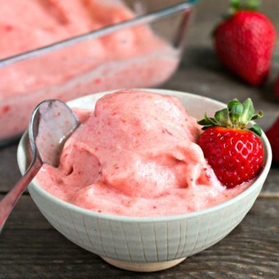 Strawberry banana soft serve ice cream (vegan, gluten-free)