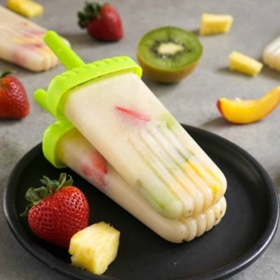 These homemade fruit popsicles are a delicious, healthy, kid-friendly dessert for summer!