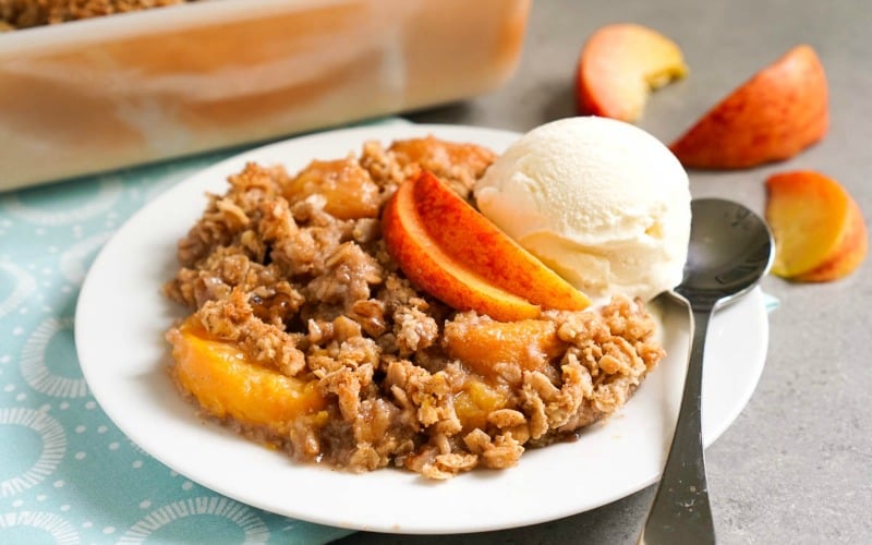 Peach Oatmeal Crisp